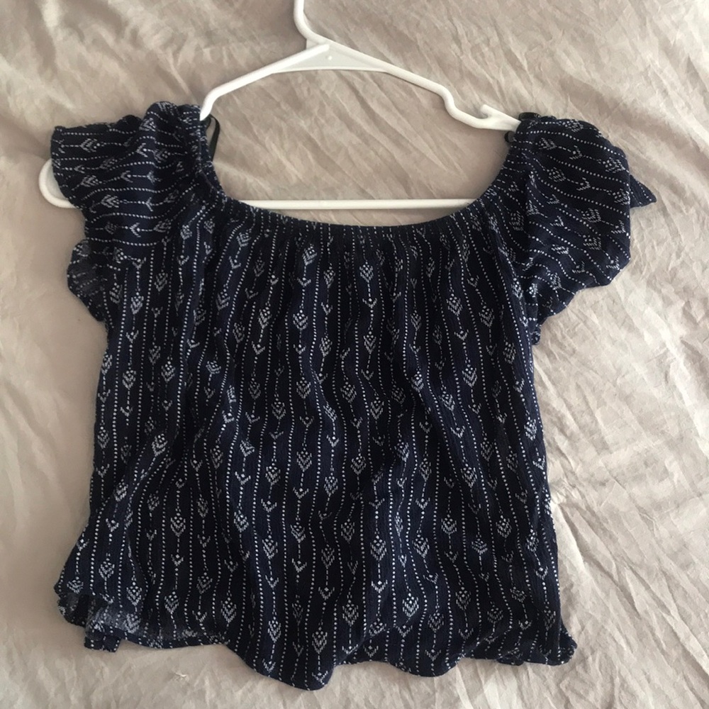 Off -the-shoulder crop top